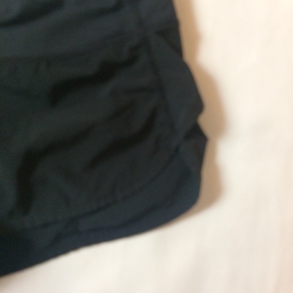 Lululemon Black Dri- Fit Shorts Size: 6 - Picture 2 of 6